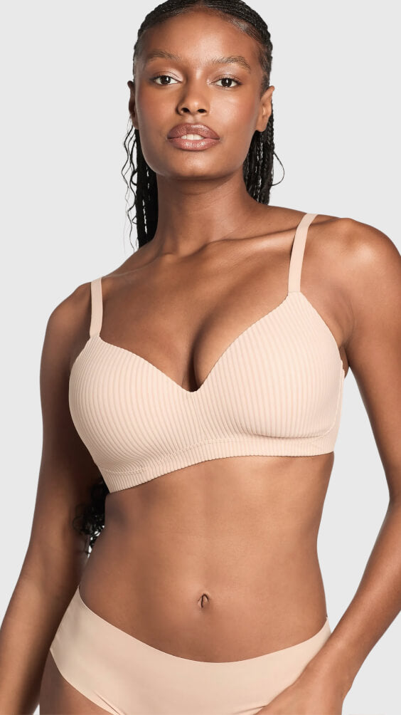 The Favorite Wire-Free Smoothing T-Shirt Bra