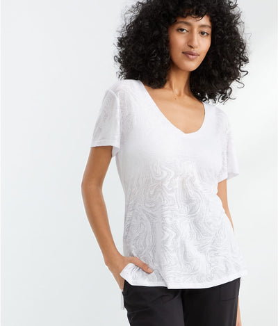 White |#| White 