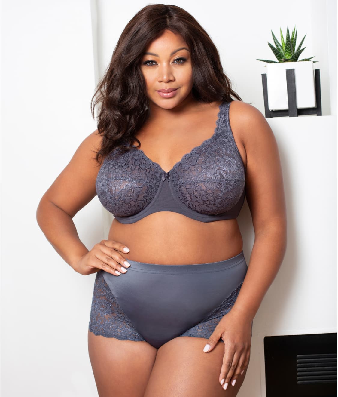 Isabella Lace Full Coverage Bra