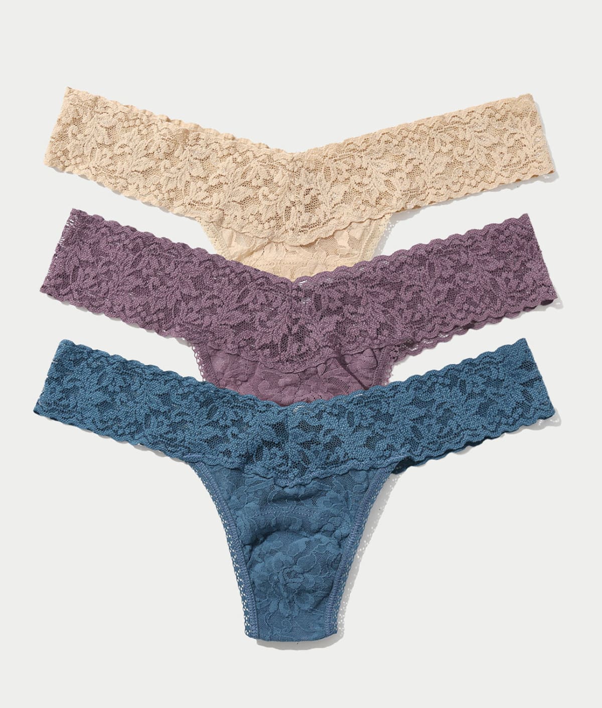 Signature Lace Low Rise Thong Fashion 5-Pack — Bare Necessities