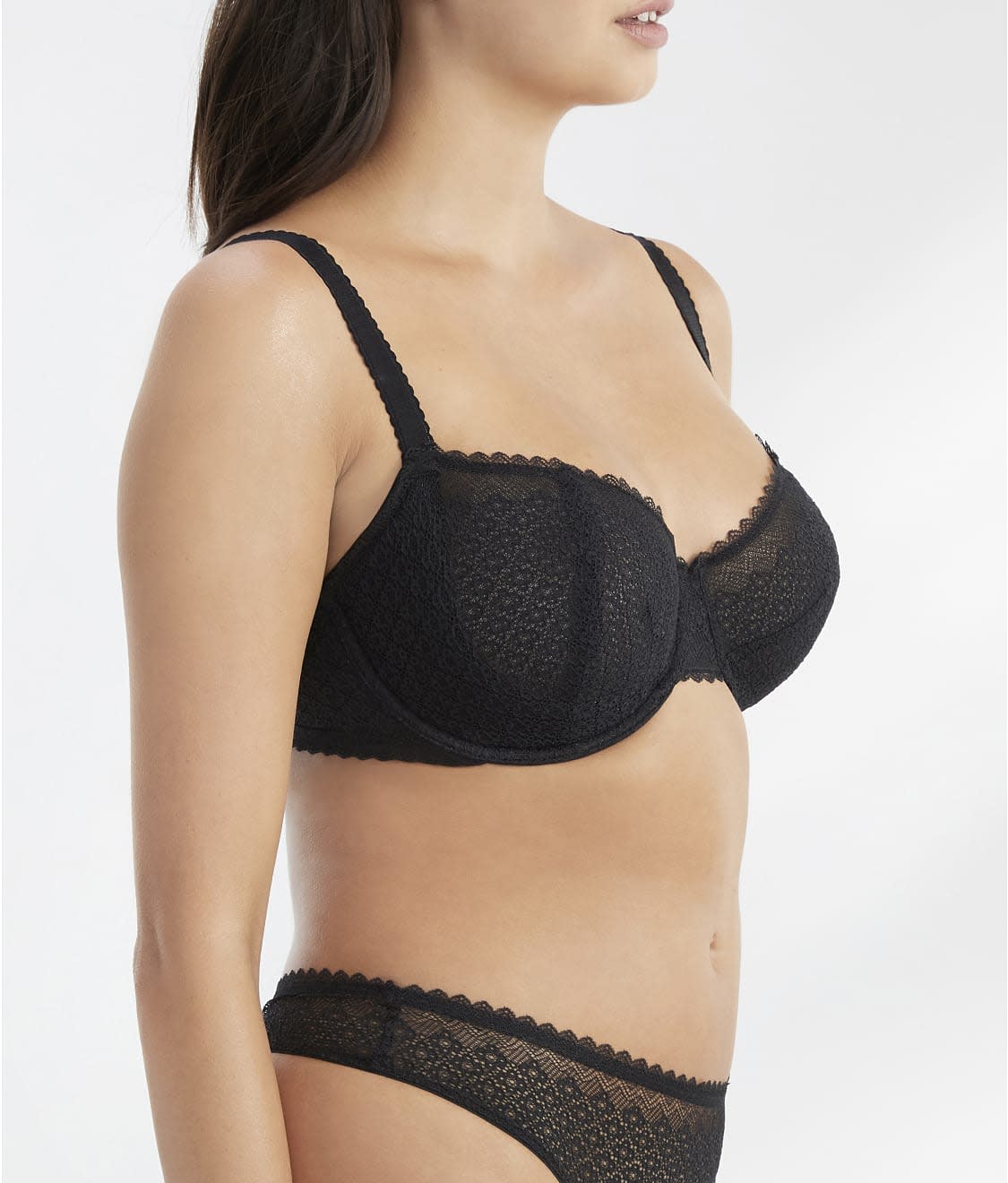 The Push-Up Without Padding Bra