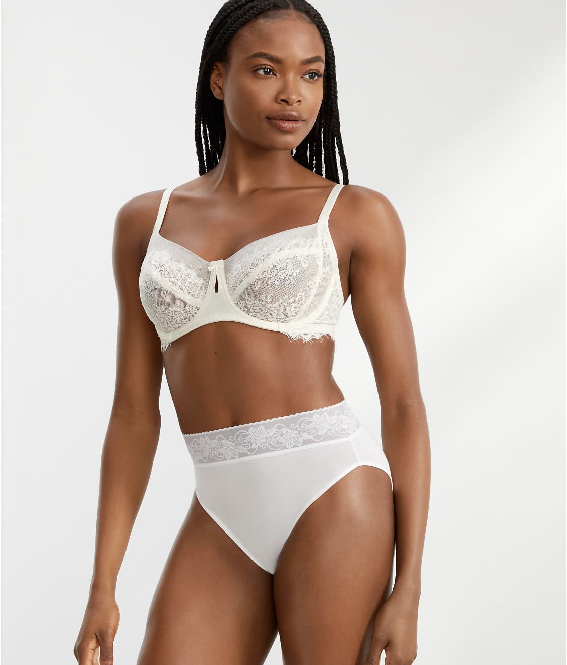 Superbly Smooth Seamless Bra in Sand size 42 — Bare Necessities