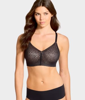 Magique Back-Smoothing Wire-Free Minimizer Bra: undefined