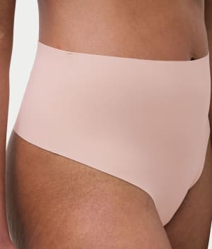 Nude Blush