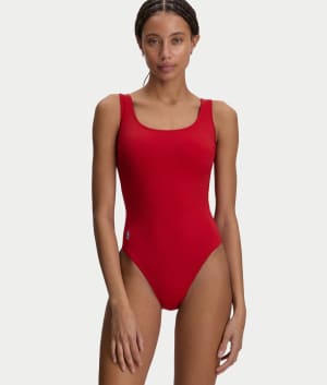 Cruise Red