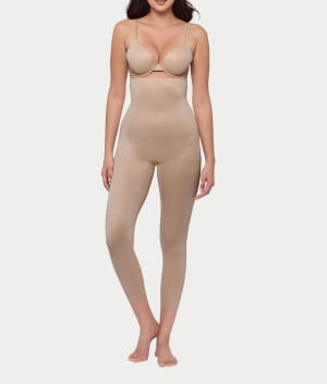 Show Stopper High-Waist Shaping Capri Leggings: undefined