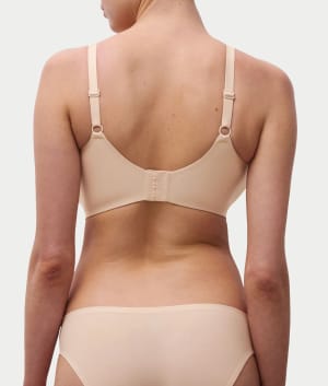 Nude Blush
