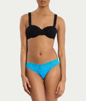Signature Lace V-Kini: undefined