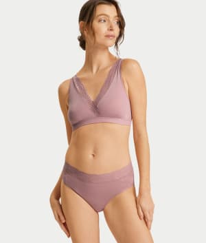 Cotton Delight Hi-Cut Brief: undefined