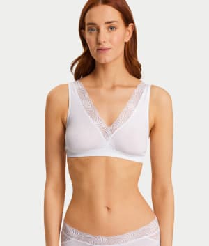 Cotton Delight Lace Trim Cotton Soft Cup Bra: undefined