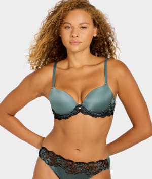 Modern Affair Contour Bra: undefined