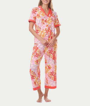 Notch Collar Knit Capri Pajama Set: undefined