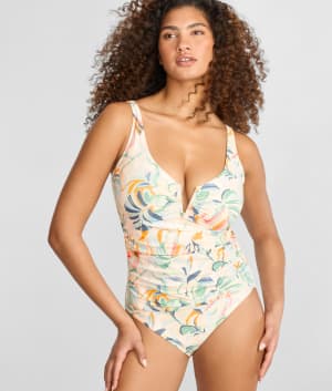 V Front Underwire Tankini Top: undefined
