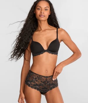 Feeling Famous Tanga: undefined