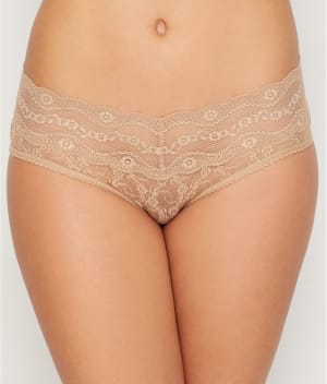 Lace Kiss Hipster: undefined