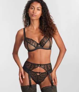 Loveland Garter Belt: undefined
