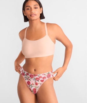 Signature Lace Original Rise Printed Thong: undefined