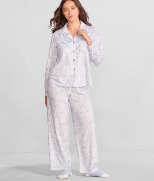 Girlfriend Fleece Pajama Set: undefined