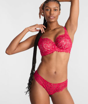 Allure Brief: undefined