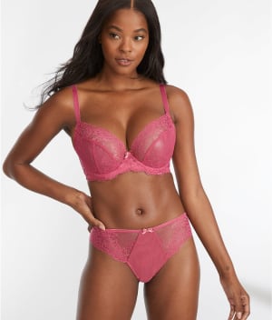 Ana Thong: undefined