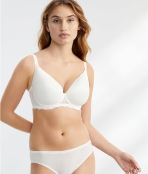 Promesse 3D Plunge Racerback Bra: undefined