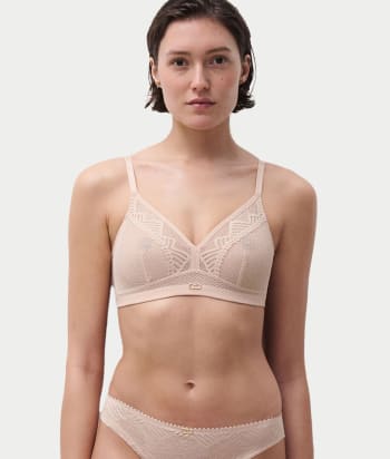 Nude Blush