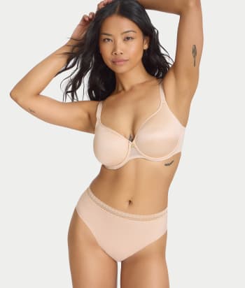 Clay Nude