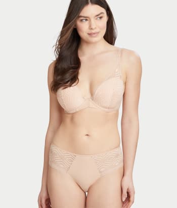 Clay Nude