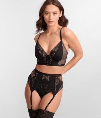 Black / Cosmetic